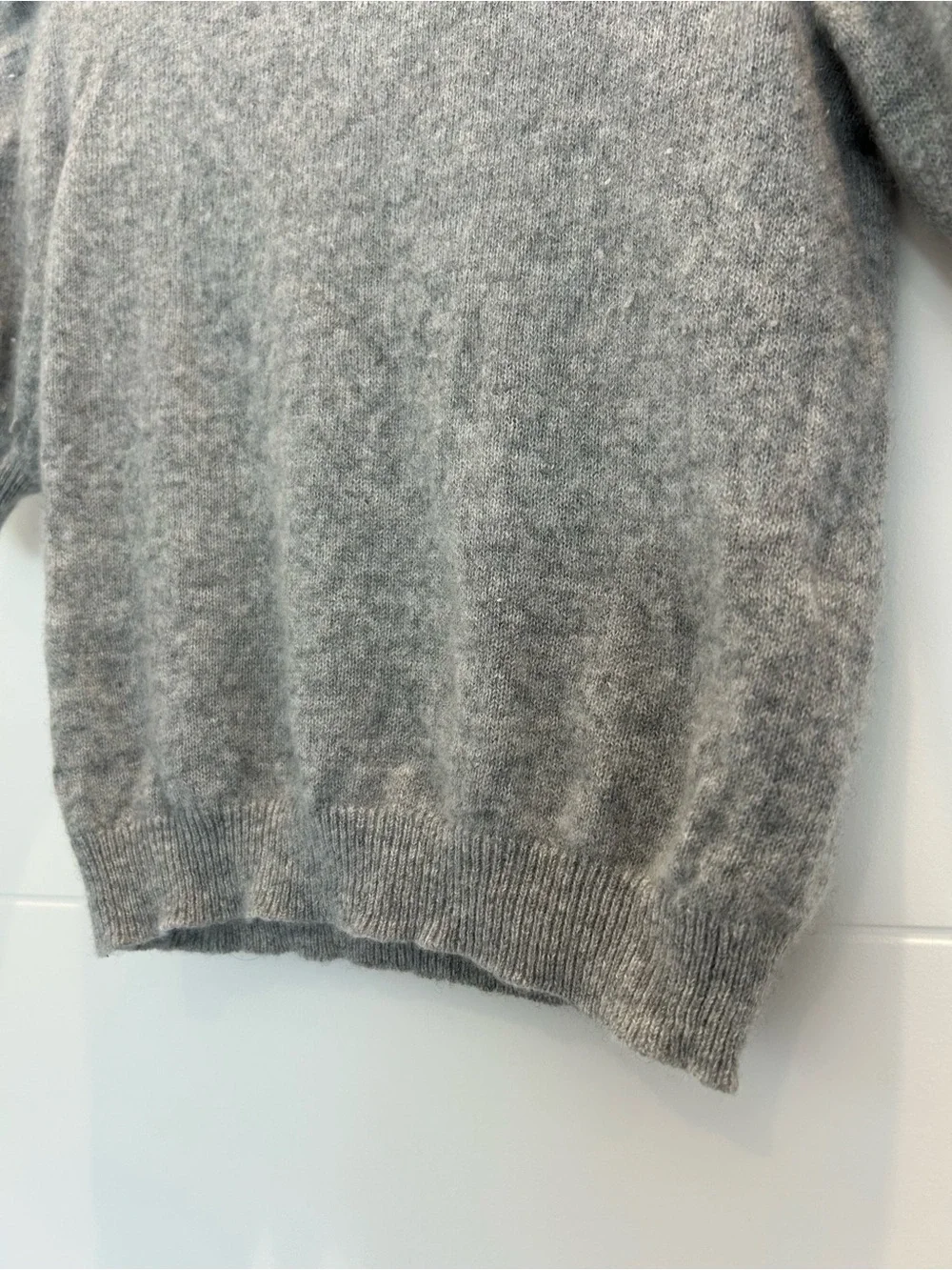 Frame Frankie 100% Cashmere Ruched Puff Sleeve Sweater Gray Short Sleeve Small